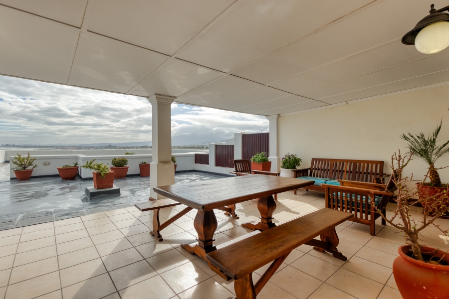 8 Bedroom Property for Sale in Gordons Bay Village Western Cape